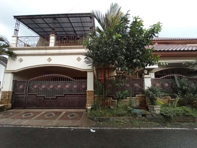 Rumah Mewah Area Suhat Dibawah Pasar