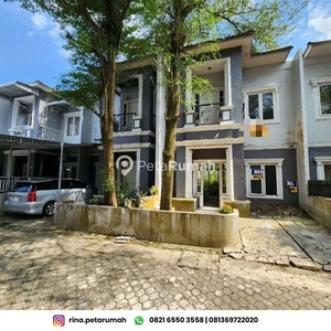 Villa Lokasi Asri di dalam Komplek Green Menteng Indah Denai