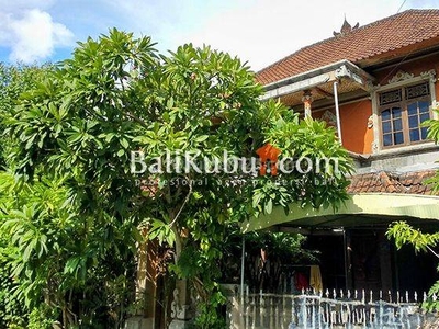 Amr 049.ay Rumah Style Bali Sewa Tahunan 5 Kamar In Jl Tukad Badung Renon