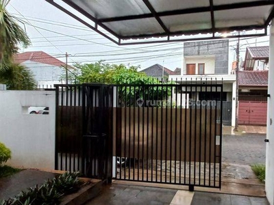 Disewakan rumah nyaman 1 lantai tengah kota Semarang 6094
