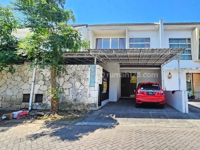 Rumah 2 Lantai Bagus Forest Mansion di Lidah Wetan, Surabaya