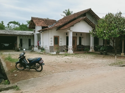 Rumah Pemukiman Luas Tanah 423 m2 di Fajar Baru Bandar Lampung