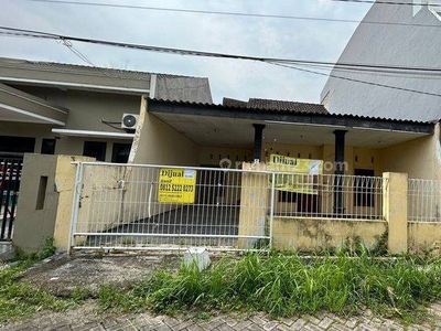 Rumah Pondok Maritim Wiyung Balas Klumprik