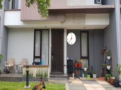 Dijual Dijual Rumah Bagus Di Cluster Amarine, The Mozia, BSD Tang