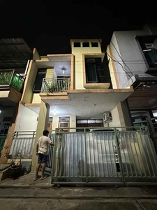 Rumah Seken Siap Huni 2 Lantai Di Pamulang Dekat Walikota Tangsel
