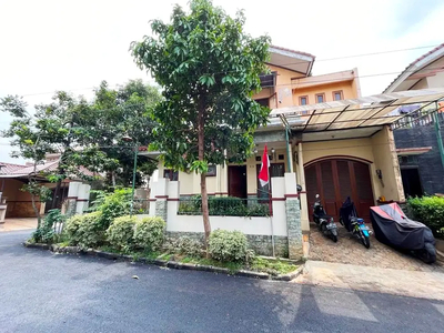 15 Mnt Dari Gandaria City - Rumah Dijual pesanggrahan, Komplek. NEGO