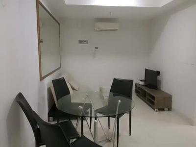 di sewakan apartemen the mansion kemayoran tipe 2 bedroom furnish