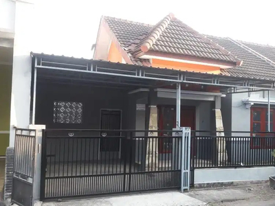 Dijual cepat rumah mewah di BSP Regency Mojokerto