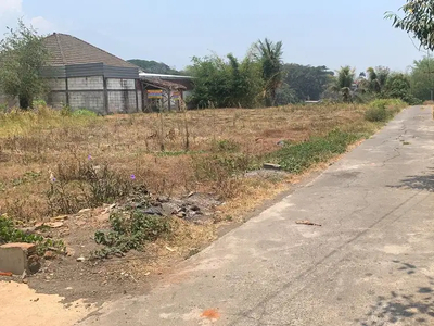 Dijual Cepat Tanah 300 Jutaan Area Pakis, Siap Bangun, Malang