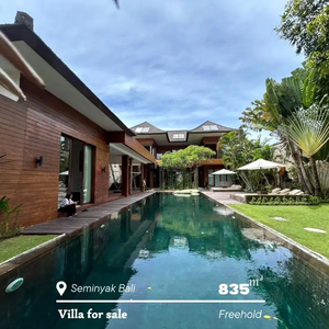 dijual cepat villa murah Seminyak Bali