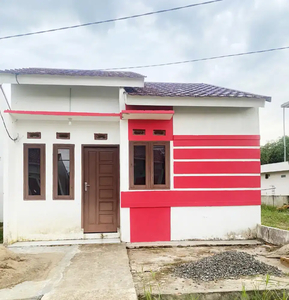 Dijual ovee rumah lokasi sgt strategis sbelah SD