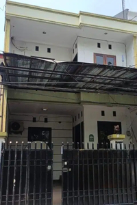 Dijual Rumah Bagus 2 Lantai, Pegangsaan dua, Jakarta Utara