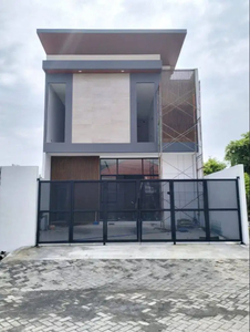 Dijual Rumah Baru Modern Tropical Sutorejo Surabaya Timur
