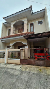 Dijual rumah cantik 2½lt di Pesona Anggrek dekat Summarecon Bekasi