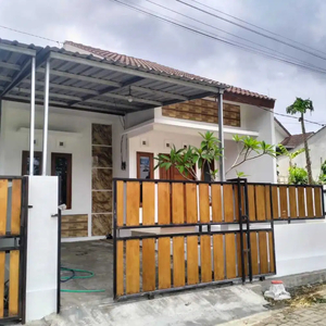 Dijual Rumah Siap Huni di Sembego Maguwoharjo Sleman Yogyakarta