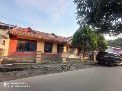 Dijual Rumah Tanah Luas Lokasi Strategis di Kayuringin Bekasi Selatan