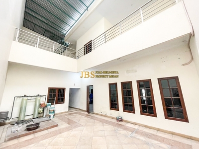 Dijual Villa Komplek Cemara Asri Jalan Rajawali (Row Paling Luas)