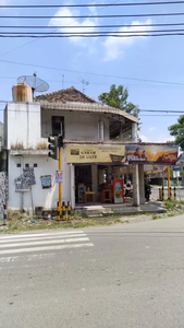 Disewakan Rumah & Toko pinggir jalan nasional Blora kota