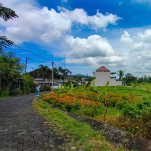 LAHAN UKURAN KECIL DI KAWASAN VILLA CANGGU, TUMBAK BAYU - BALI