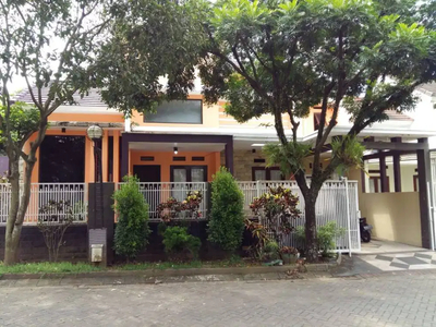 Rumah 2 Lantai Full Furnished di Permata Jingga Soehat Malang
