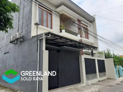Rumah Baru Bagus 2 Lantai di Manahan Banjarsari Solo