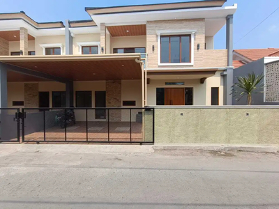 Rumah baru minimalis modern 2 lantai di jl Kaliurang dekat UGM