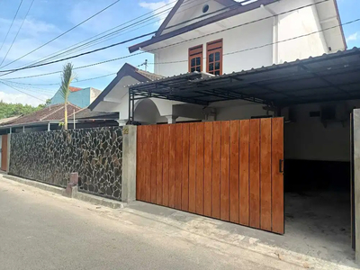 Rumah besar tanah luas di kota jogja