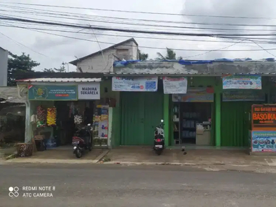 Rumah dan toko pinggir jalan