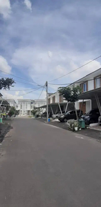 Rumah di Cluster Golden Prima Harapan Bekasi