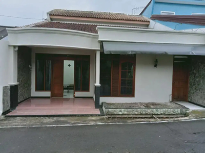 Rumah Dijual di Perumahan 10 Menit ke Kota Murah