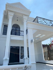 Rumah Idaman Super Megah dijual di Kranggan Cibubur dekat Tol