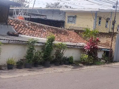 RUMAH JALAN UTAMA GOLF RAYA ARCAMANIK BANDUNG