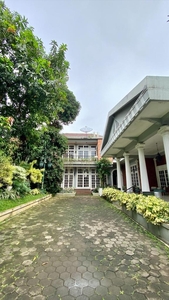 Rumah Mewah Jalan Dulu Lokasi Strategis Harga NJOP Area Kalibata