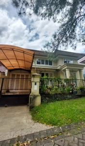 rumah mewah luas 300 di perum elite riverside hotel harris BU