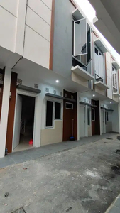 Rumah semi apartemen di Sunter Agung, Jakarta Utara
