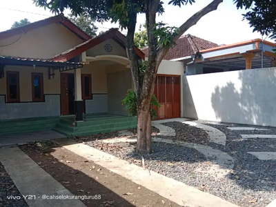 RUMAH SIAP HUNI DISELATAN PABRIK MADUKISMO