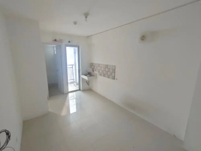 Sewa 2bedroom kosongan atas mall Bassura City