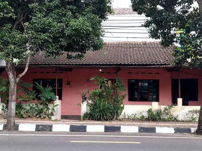 Tanah Bonus Rumah Tepi jalan utama Dekat Prawirotaman Jogja