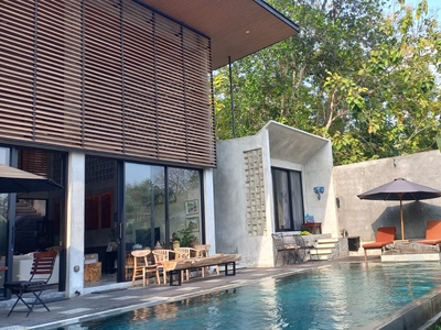 Villa Eksklusif Dengan 5 Kamar View Cantik Cocok Untuk Investasi di Kasihan Bantul