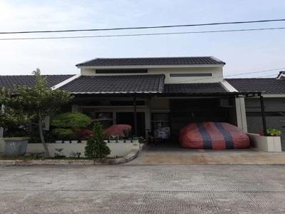 Dijual rumah full renovasi dan furnished di Segara City Bekasi