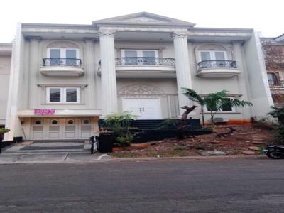 Rumah mewah di cluster eksklusif Bukit Gading Mediterania - Kelapa Gdg