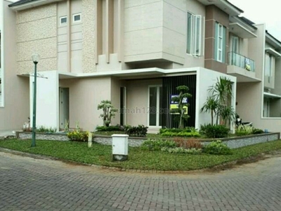 Rumah New gress Hook Taman puspa raya - Citraland