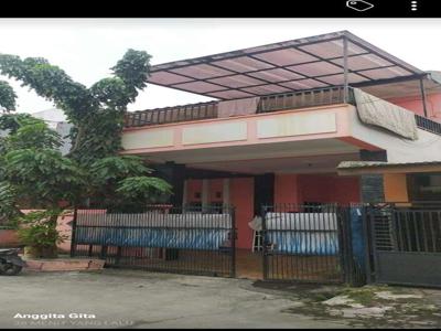 Dijual Rumah 2 Lantai di Perumahan Simprug Poris TNG