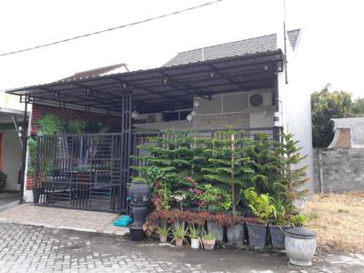 Dijual Rumah: 3 Menit Taman Kresek