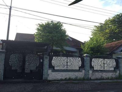 DIJUAL RUMAH SIAP HUNI LOKASI STARTEGIS DEKAT SMAN 1 PURI MOJOKERTO