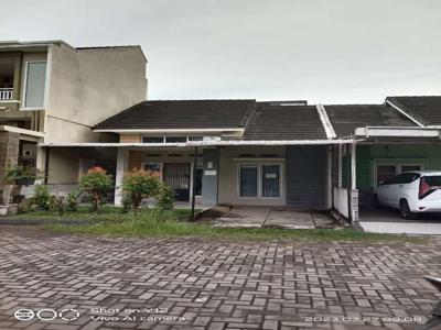 Disewakan rmh 2km komplek Griya maju palembang