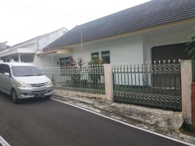 Disewakan rumah di Gombel Permai Semarang Selatan