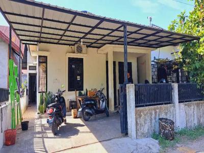 Rumah di jln utama pango ili kecamatan ulekareng Banda aceh