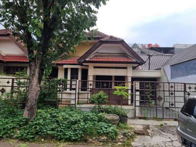 Rumah Sektor 1B Lt. 250 Paramount Summarecon Gading Serpong Tangerang