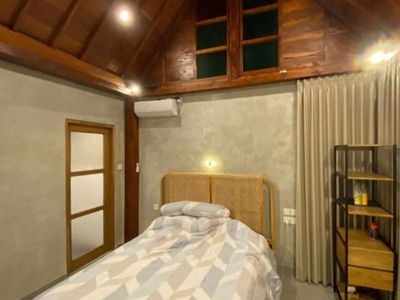 2 unit Villa joglo kayu jati di Tampak siring Ubud, akses jln 6 meter